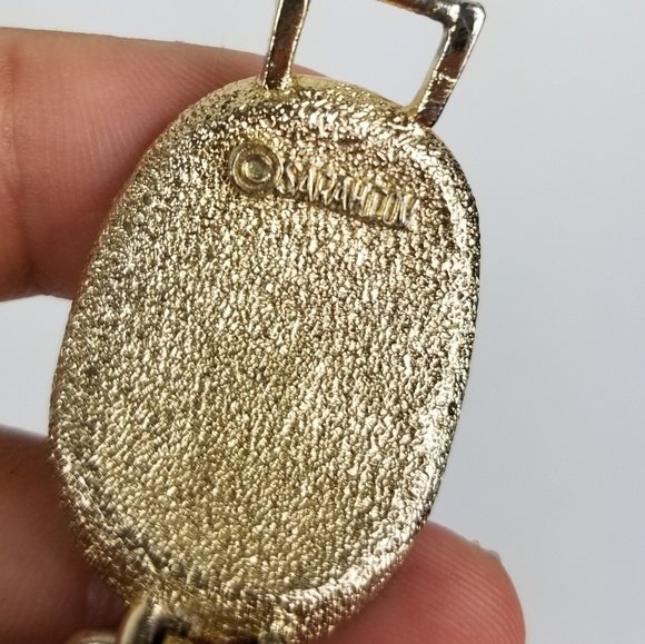 3/$25 Sarah Coventry Gold Tone Link Bracelet - Picture 6 of 8
